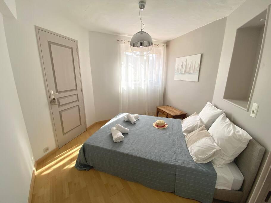 A Louer Haut De Villa 4 Pieces A Sainte-Maxime Golfe De St-Tropez Екстериор снимка
