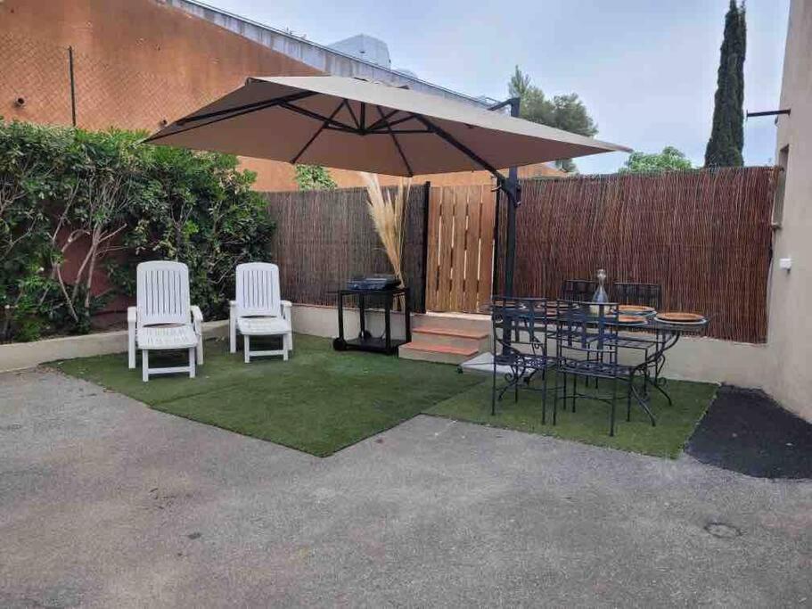 A Louer Haut De Villa 4 Pieces A Sainte-Maxime Golfe De St-Tropez Екстериор снимка